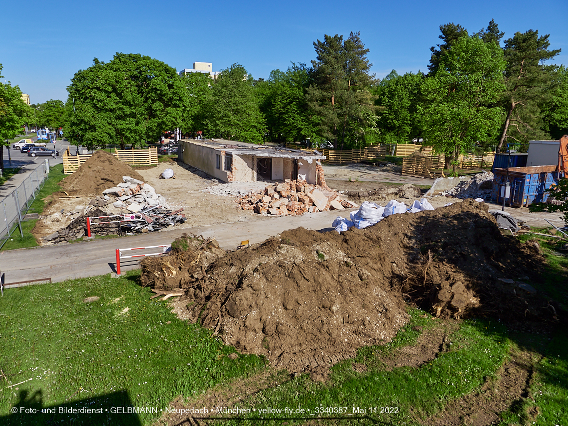 11.05.2022 - Baustelle am Haus für Kinder in Neuperlach